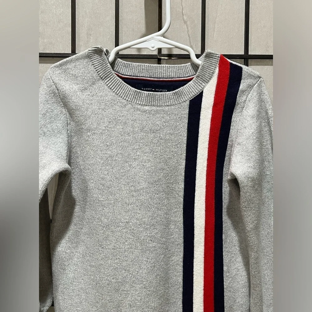 TOMMY HILFIGER KIDS GRAY SIGNATURE STRIPE, COTTON KNIT DRESS, CHILD SIZE 4
